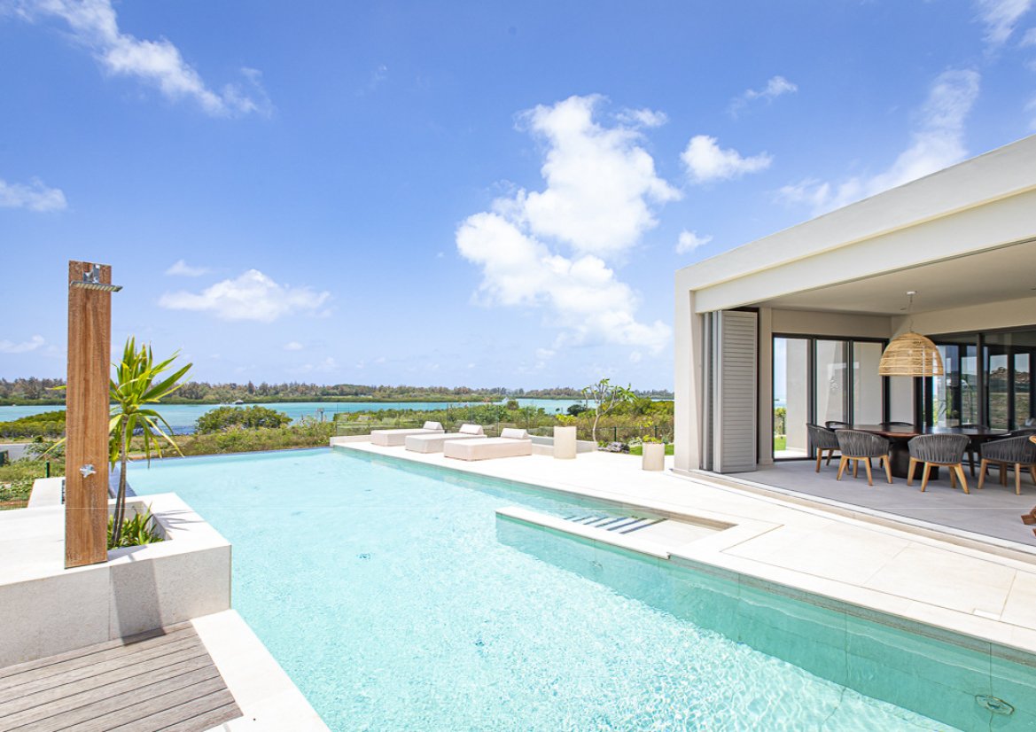 Beau Champ: FOR SALE, VILLA ON THE EASTERN COAST OF MAURITIUS Beau Champ: FOR SALE, VILLA ON THE EASTERN COAST OF MAURITIUS