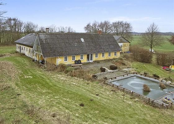 Brørup: Nørbøllingvej 15 6650 Brørup 