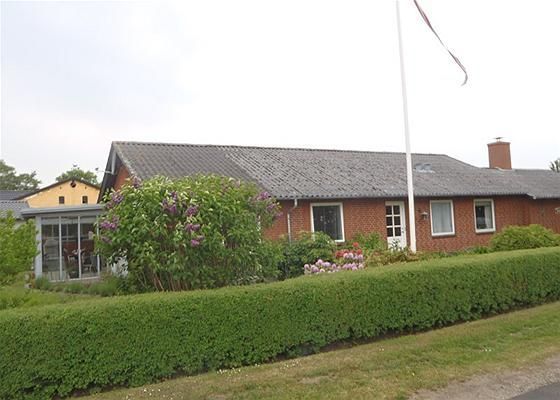 Føvling: Holleskovvej 3 6683 Føvling 