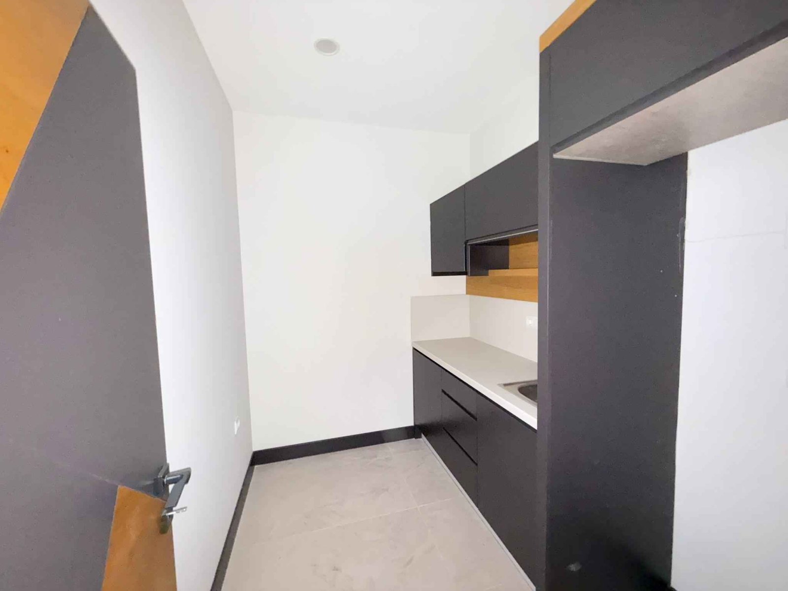 Wohnung zum Verkauf in Alanya Oba 01