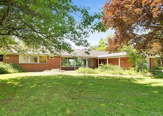 Aarup: Højvang 4 5560 Aarup 