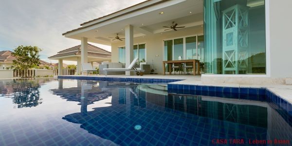 Hua Hin: Top Luxus Villen mit Pool inmitten der tropischer Hügellandschaft Hua Hin: Top Luxus Villen mit Pool inmitten der tropischer Hügellandschaft