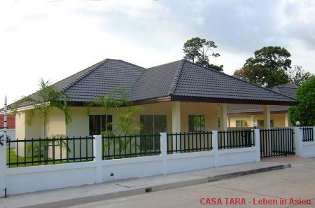 Pattaya / Ost: Neue 4 - Zimmer Villen  / gute Bauqualität in ruhiger Wohnlage Nähe Soi Siam zum attraktiven Preis 