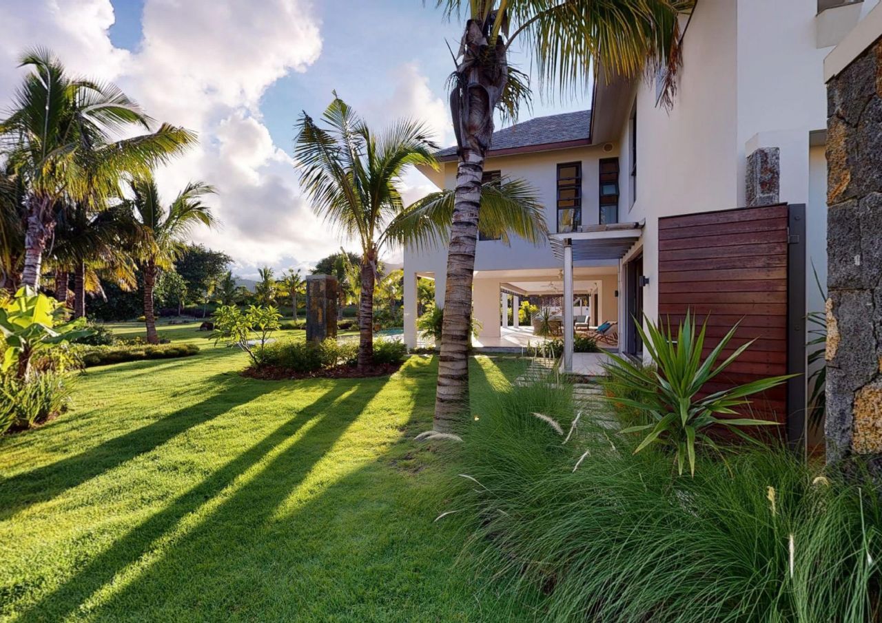 Beau Champ: Viel Wohnfläche und Grundstück, Traumhaus an der Ostküste von Mauritius ! 