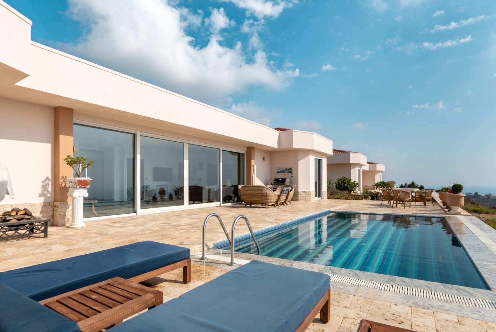 ncekum: Alanya Incekum Villa Zu Verkaufen - 3+1 Luxusresidenz Mit Meerblick 