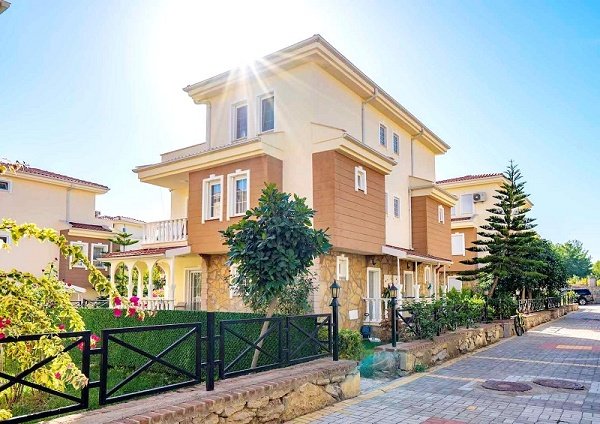 Incekum: 1119 großzügige 4-Zimmer Villa in Luxus Anlage Incekum: 1119 großzügige 4-Zimmer Villa in Luxus Anlage