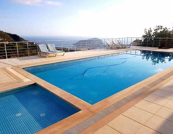 Tepe: Türkei, Alanya, Tepe. 4 Zi. Villa. Ikamet ist möglich. 948 Tepe: Türkei, Alanya, Tepe. 4 Zi. Villa. Ikamet ist möglich. 948