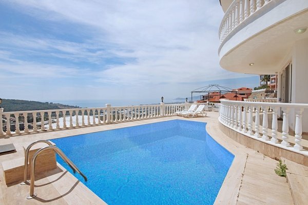 Kargicak: Türkei, Alanya. Möbl. 5 Zi. Villa, Garage, Pool, Meerblick. 941 Kargicak: Türkei, Alanya. Möbl. 5 Zi. Villa, Garage, Pool, Meerblick. 941