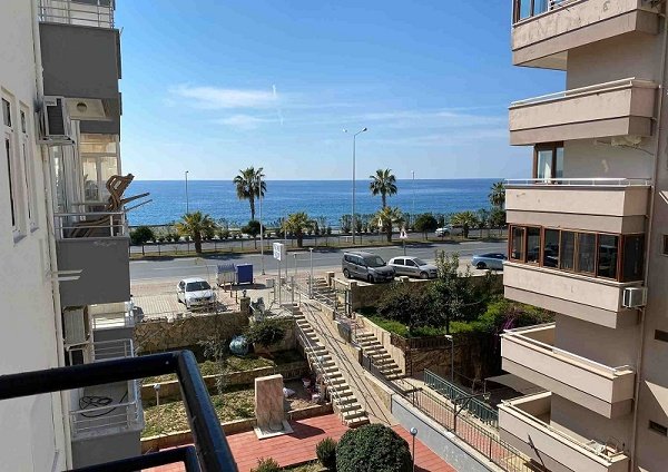 Mahmutlar: Türkei, Alanya. Möbl. 3 Zi. Wohn. 1. Reihe am Strand. 866 Mahmutlar: Türkei, Alanya. Möbl. 3 Zi. Wohn. 1. Reihe am Strand. 866