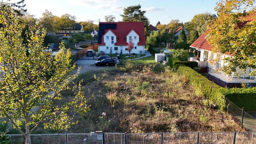 Falkensee: Attraktives Baugrundstück mit Baugenehmigung für ein Doppelhaus in bester Lage Falkensee. Falkensee: Attraktives Baugrundstück mit Baugenehmigung für ein Doppelhaus in bester Lage Falkensee.