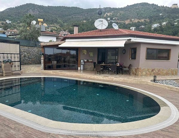 Oba: 1127 Alanya, private 3 Zi. Villa mit Pool und Garten, ruhige Wohnlage Oba: 1127 Alanya, private 3 Zi. Villa mit Pool und Garten, ruhige Wohnlage