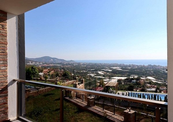 Yailali: Türkei, Alanya. 4 Zi. Villa mit Meerblick. Ikamet ist möglich. 868 