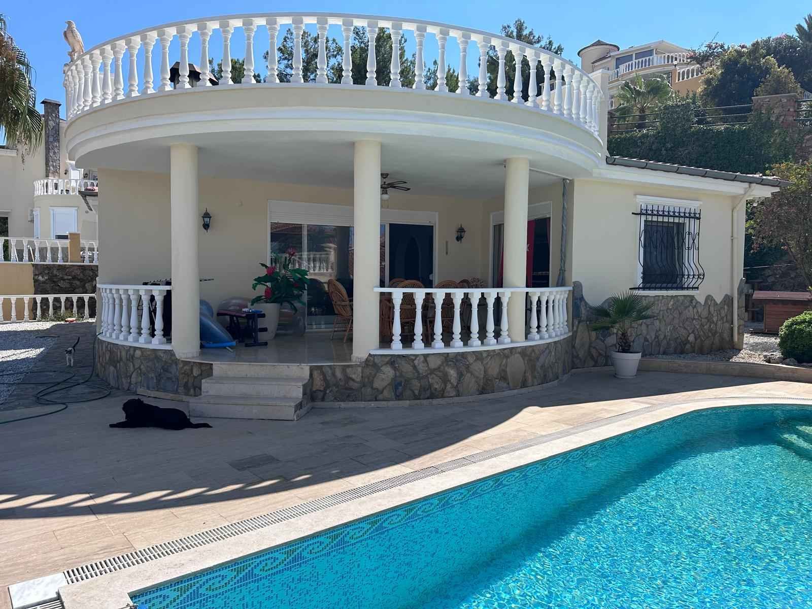 Alanya Kargicak: Villa in Alanya Kargicak – Exklusives Wohnen mit Meer- und Bergblick 