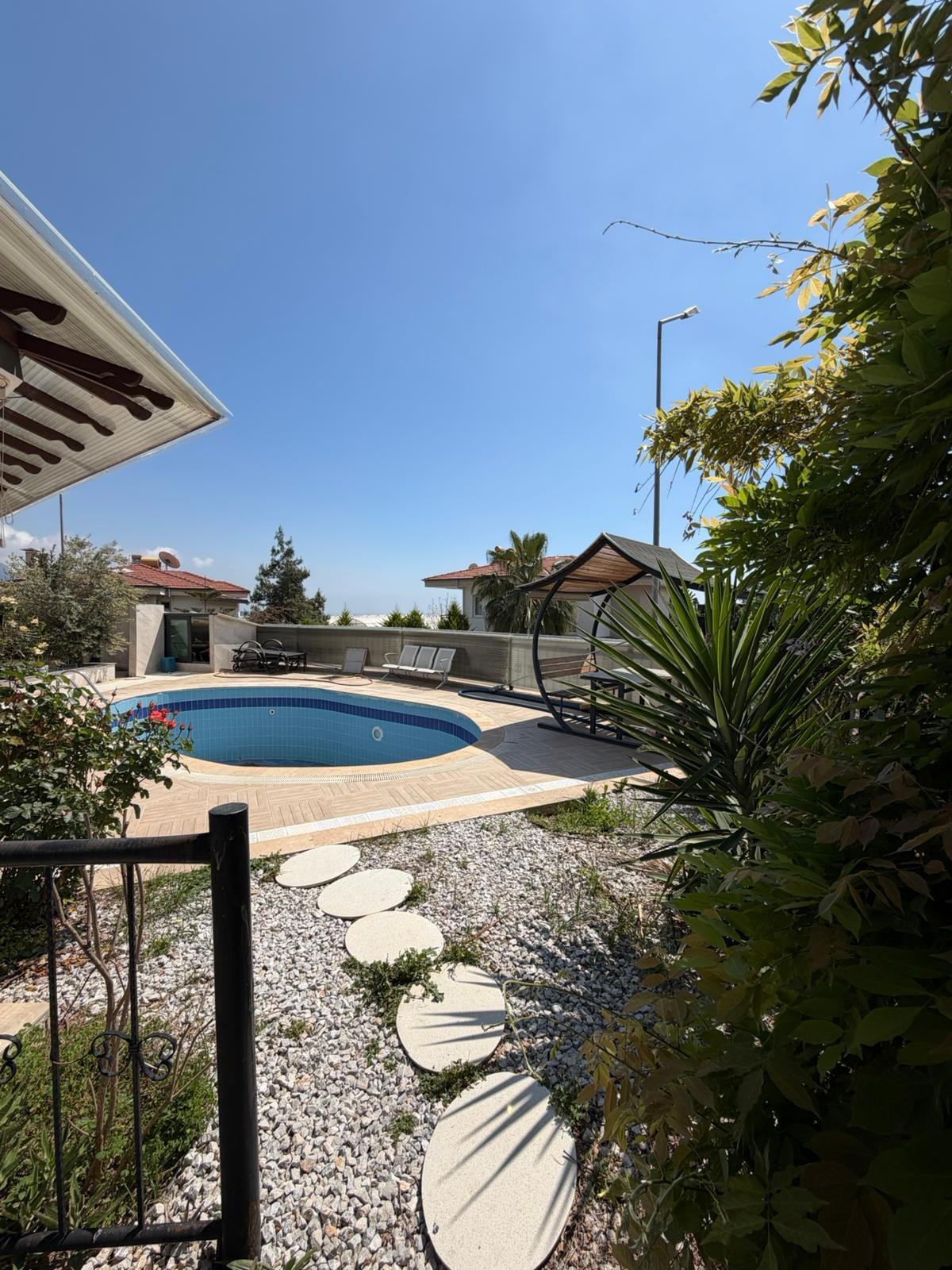 Alanya Oba: 1214 sehr große 8 Zi. Villa, Ikamet, Pool , Garten, ruhige Wohnlage Alanya Oba: 1214 sehr große 8 Zi. Villa, Ikamet, Pool , Garten, ruhige Wohnlage