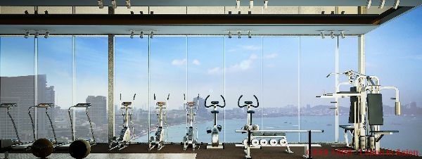 Fitness mit Panoramablick Fitness mit Panoramablick