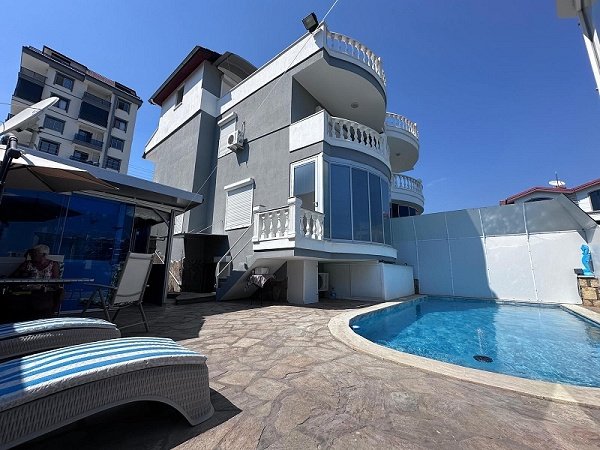 Avsallar: 1121 Große 4 Zimmer Villa mit privatem Pool in Avsallar. Avsallar: 1121 Große 4 Zimmer Villa mit privatem Pool in Avsallar.