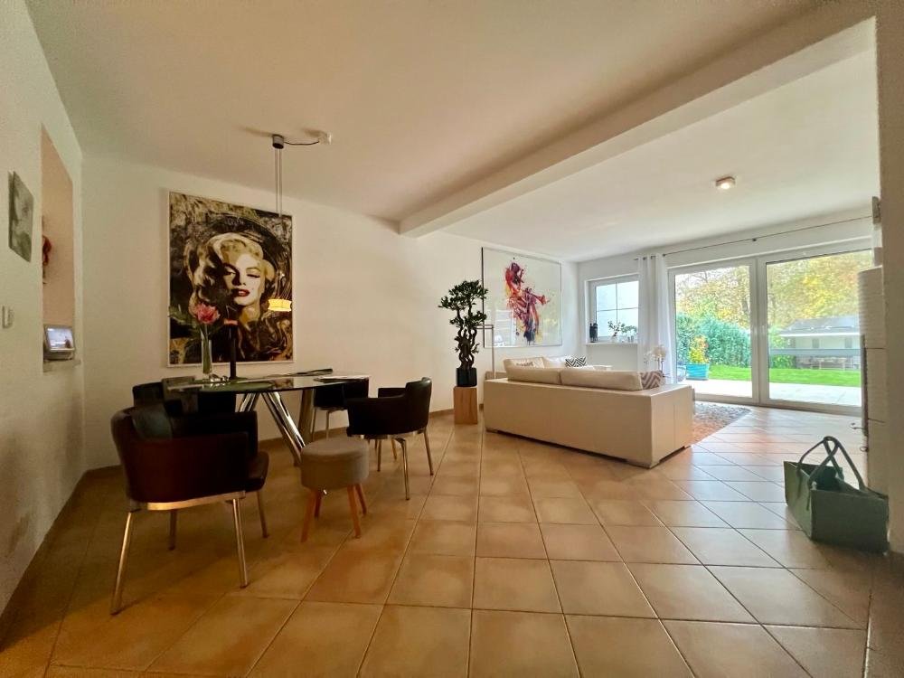 Großbeeren: Großzügiges Reihenhaus südlich der Berliner Stadtgrenze – Ihr idyllischer Rückzugsort! 