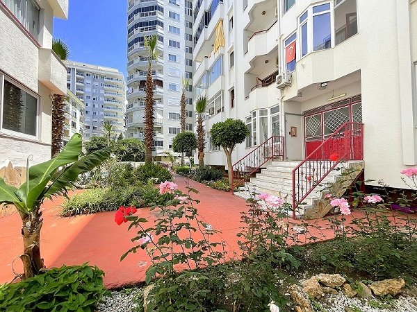 Mahmutlar: 1076  3 Zimmer Wohnung in Alanya Mahmutlar mit  Pool 