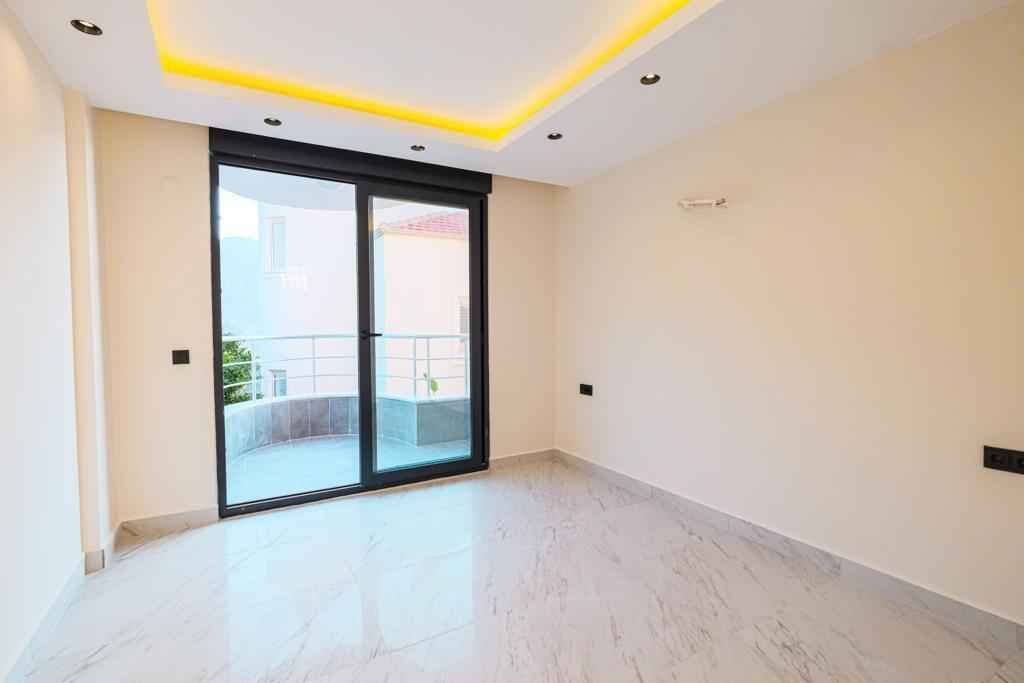 Villa mit Pool in Alanya  06