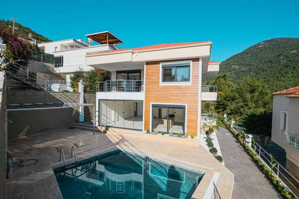 Villa mit Pool in Alanya  21