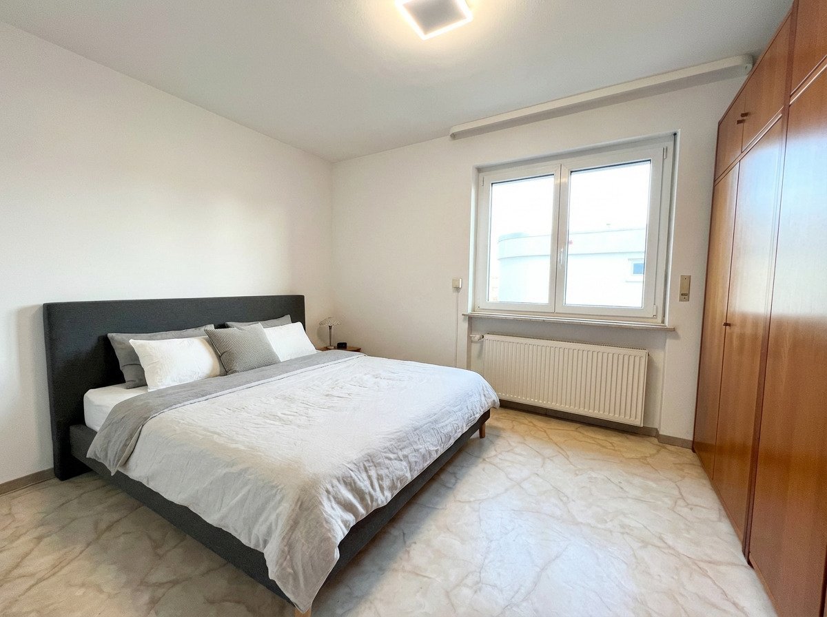 Blumenauer (c) - Schlafzimmer (KI-Verbessert) Blumenauer (c) - Schlafzimmer (KI-Verbessert)