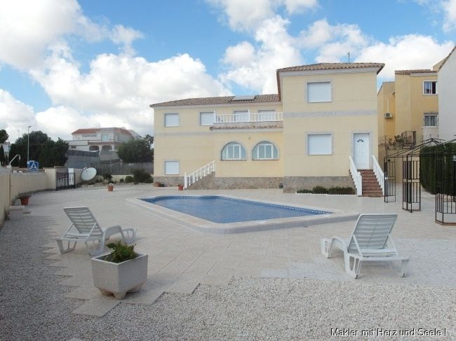 San Fulgencio: San Fulgencio: