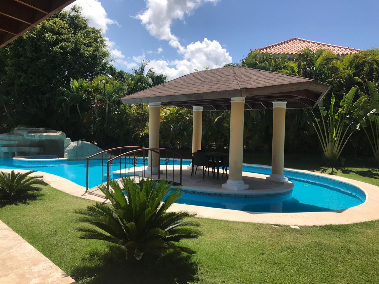 Punta Cana: Majestic Villa of 633.60 Square Meters of construction, on 1,674.13 square meters of land Punta Cana: Majestic Villa of 633.60 Square Meters of construction, on 1,674.13 square meters of land