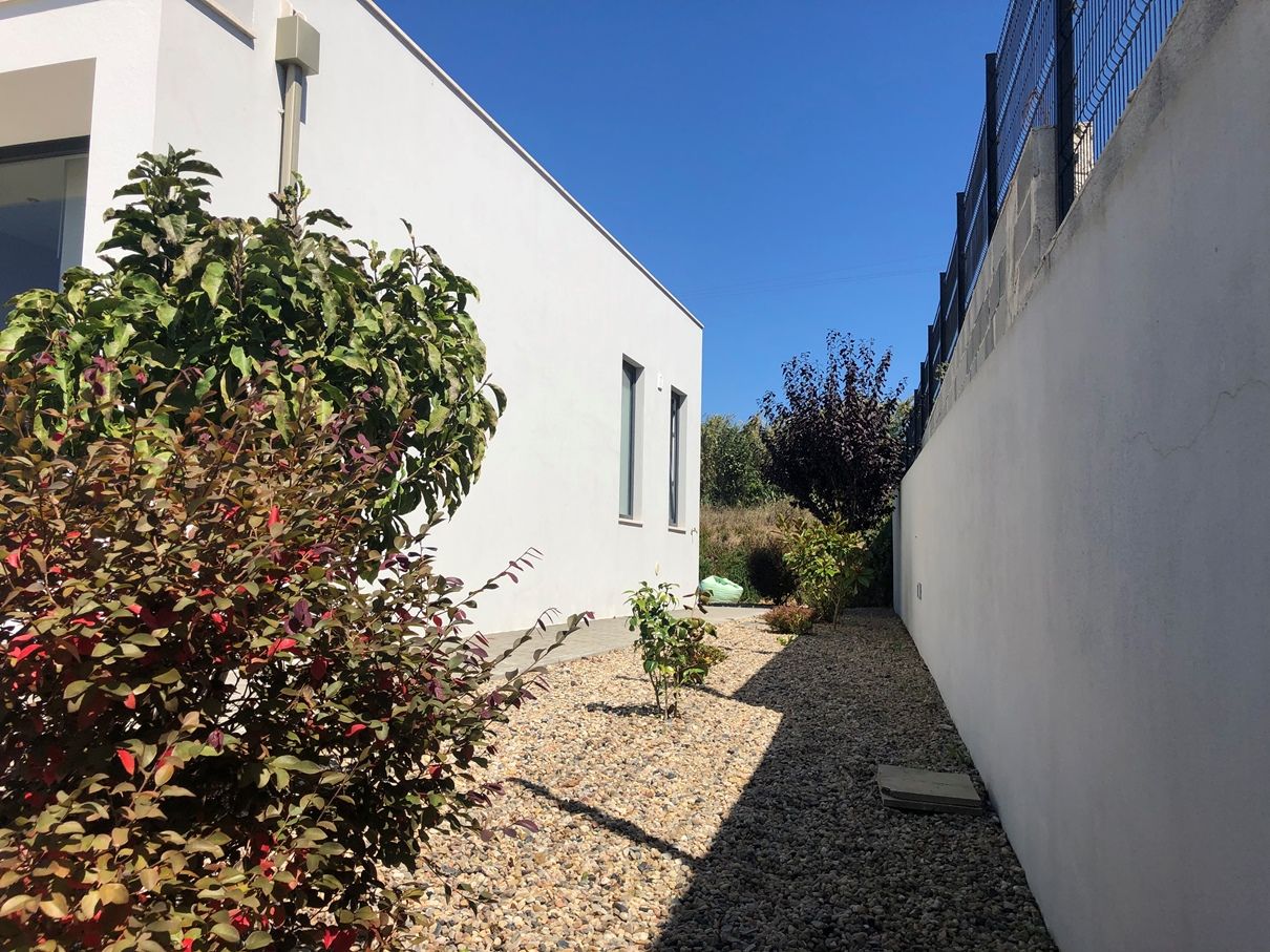 Moradia T Gaeiras () Moradia T Gaeiras ()