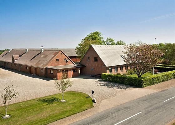 Varde: Kvongvej 491 6800 Varde 