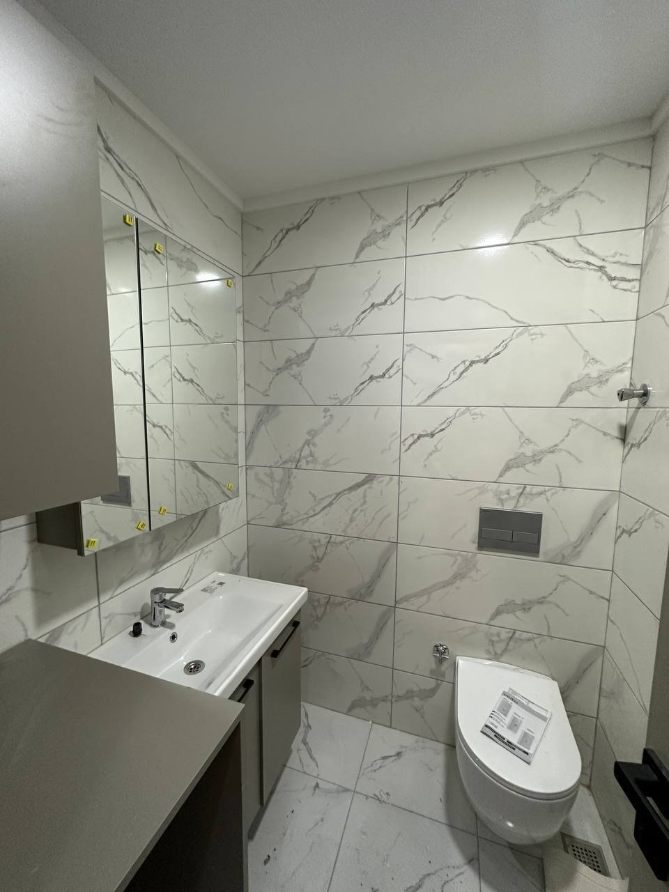 photo 5208592576452611182 y photo 5208592576452611182 y