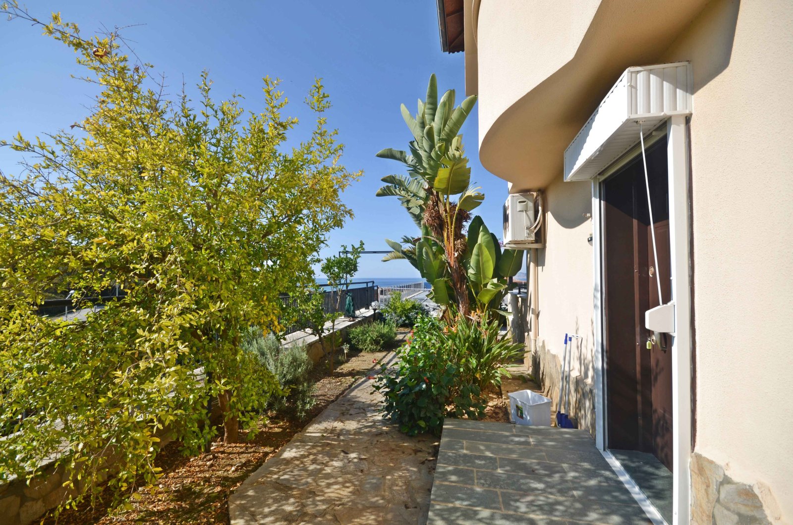 2+1 apartment kargicak 21