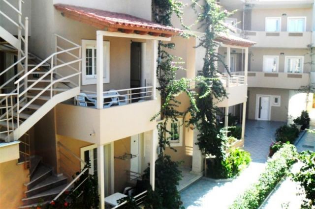 Rethymnon: Pension mit 17 Zimmer und Taverne auf der Insel Kreta 