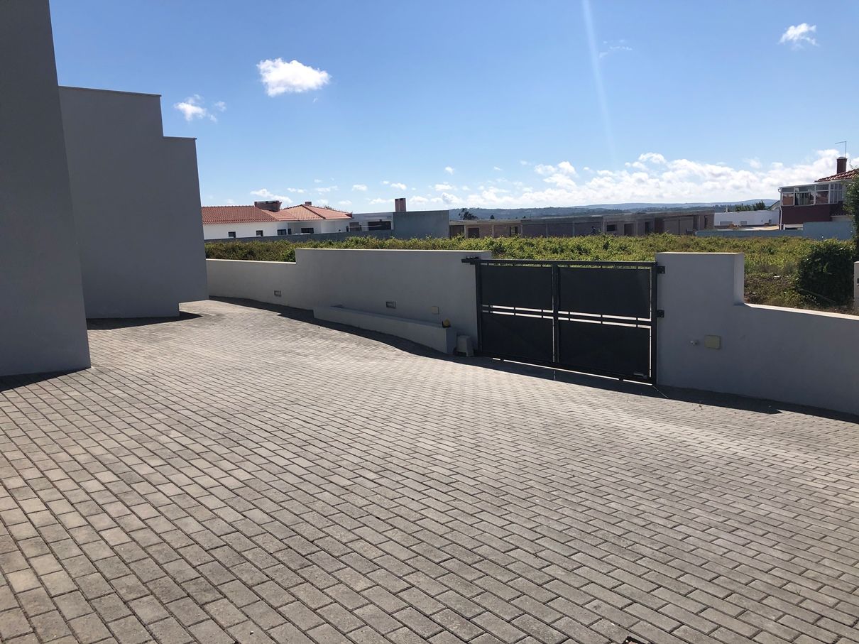 Moradia T Gaeiras () Moradia T Gaeiras ()