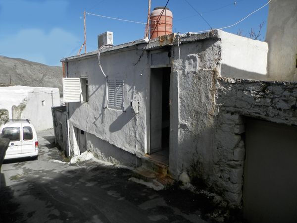 Süd-Kreta-Kreta: 1 Bedroom - FÜR ERNEUERUNG - Rethymno - For Sale 