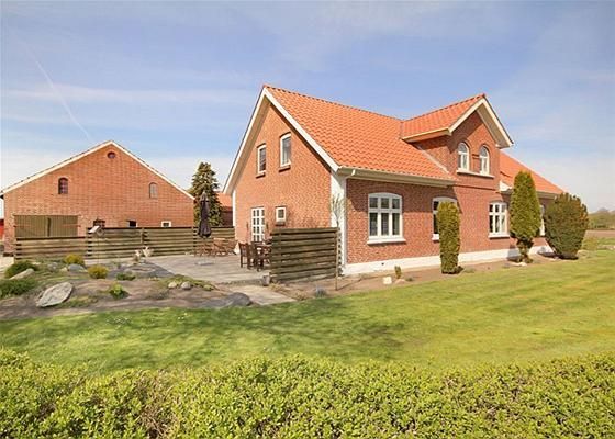 Tistrup: Lervadvej 30 6862 Tistrup 