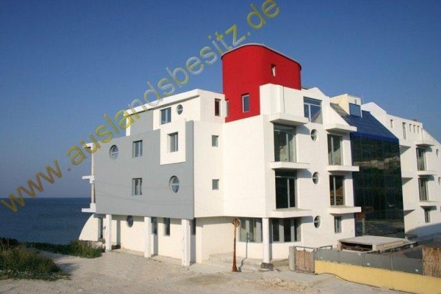 Varna: Die Residenz Weisse Lagune wird eine der hochwertigsten Luxus-Anlagen in erster Linie an der bulgarischen Schwarzmeerküste. Varna: Die Residenz Weisse Lagune wird eine der hochwertigsten Luxus-Anlagen in erster Linie an der bulgarischen Schwarzmeerküste.