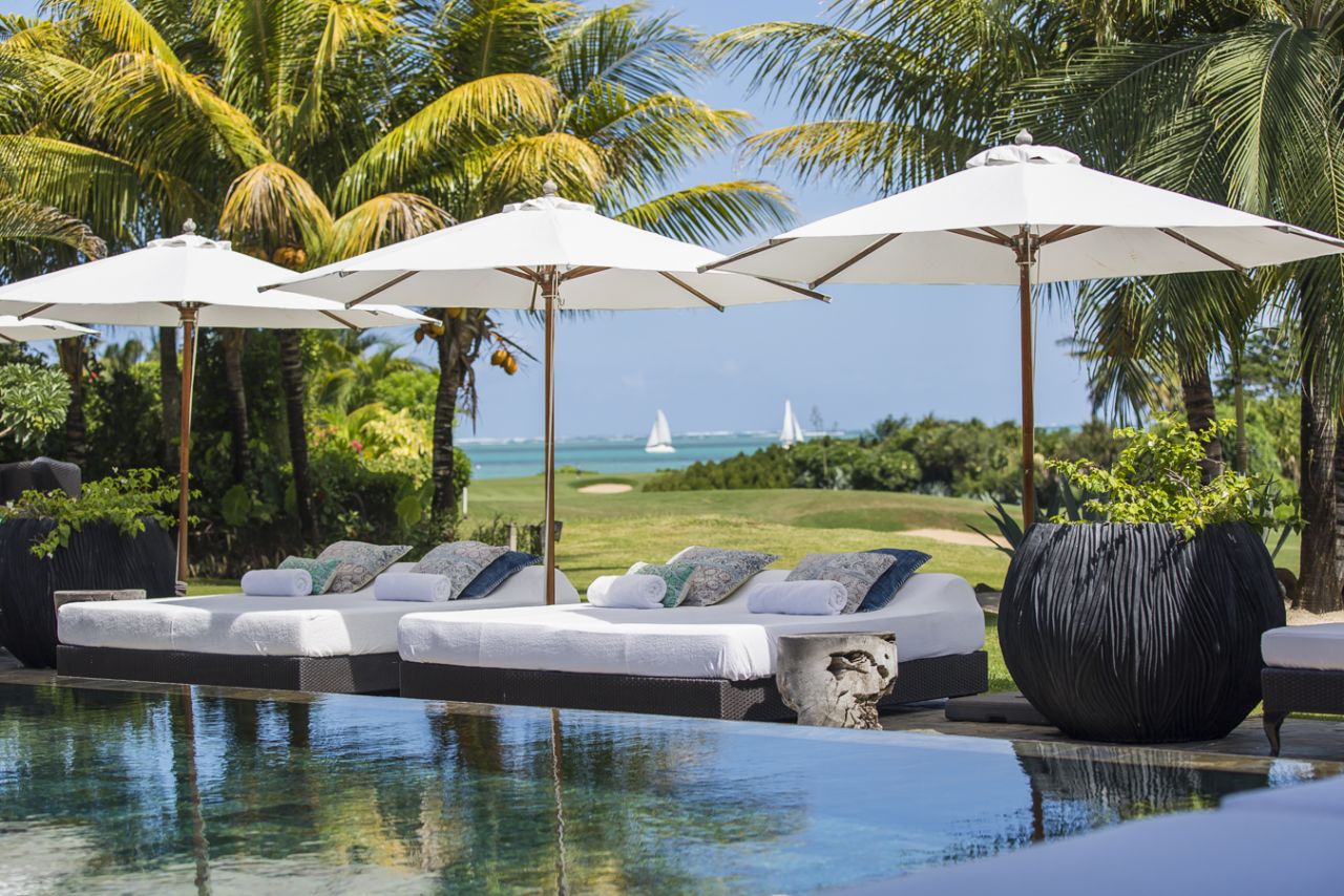 Beau Champ: Une villa de rêve incroyablement belle en bord de mer, la piscine est incroyable, à voir et à mourir !!! Beau Champ: Une villa de rêve incroyablement belle en bord de mer, la piscine est incroyable, à voir et à mourir !!!