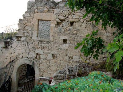 Süd-Kreta-Kreta: Altes Steinhaus (Ruine) in Kamilari, Suedkreta 