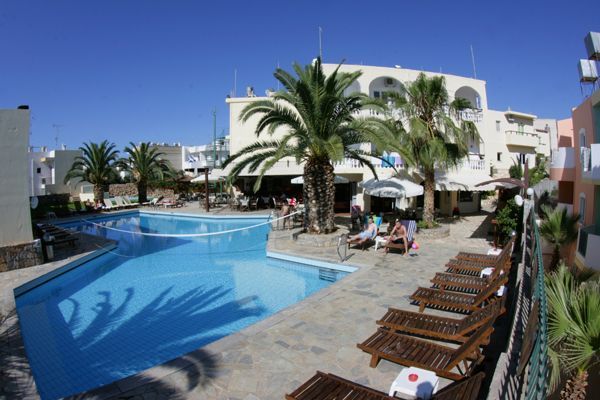 Nord-Kreta: Malia, zentral gelegenes Hotel mit Schwimmbad 