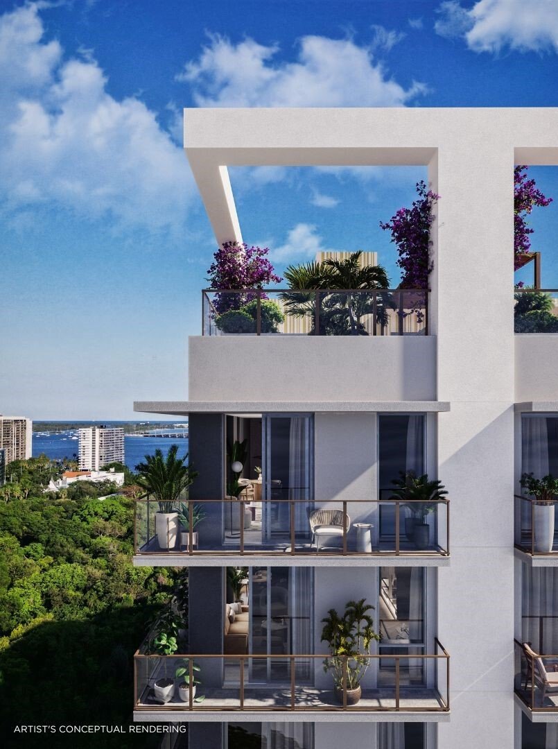 Ave, Miami, FL, USA: Ave, Miami, FL, USA: