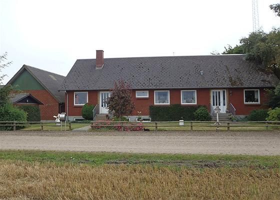 Grindsted: Hellevej 7 7200 Grindsted 