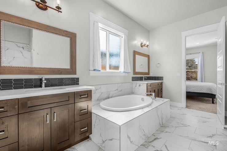  -  E Murchison St , Meridian, ID 