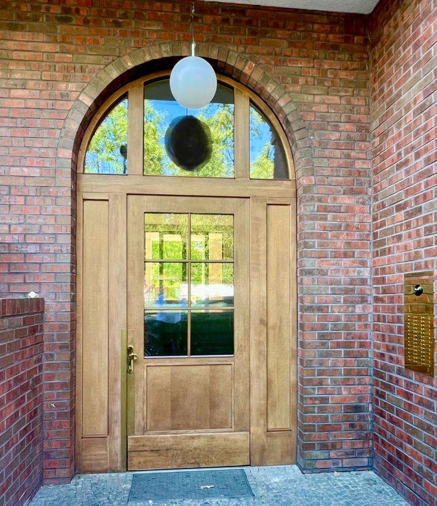 Berlin: Exklusive 3-Zimmer-Wohnung mit Loggia & Balkon in Berlin-Mitte 