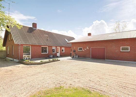 Varde: Ribevej 74 6800 Varde Varde: Ribevej 74 6800 Varde