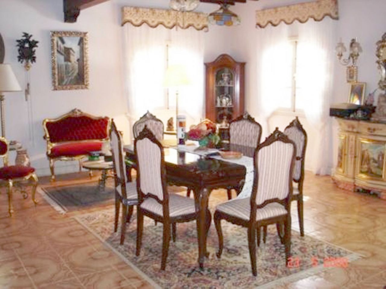 -Sala de Estar da Casa Rosa Principal -Sala de Estar da Casa Rosa Principal