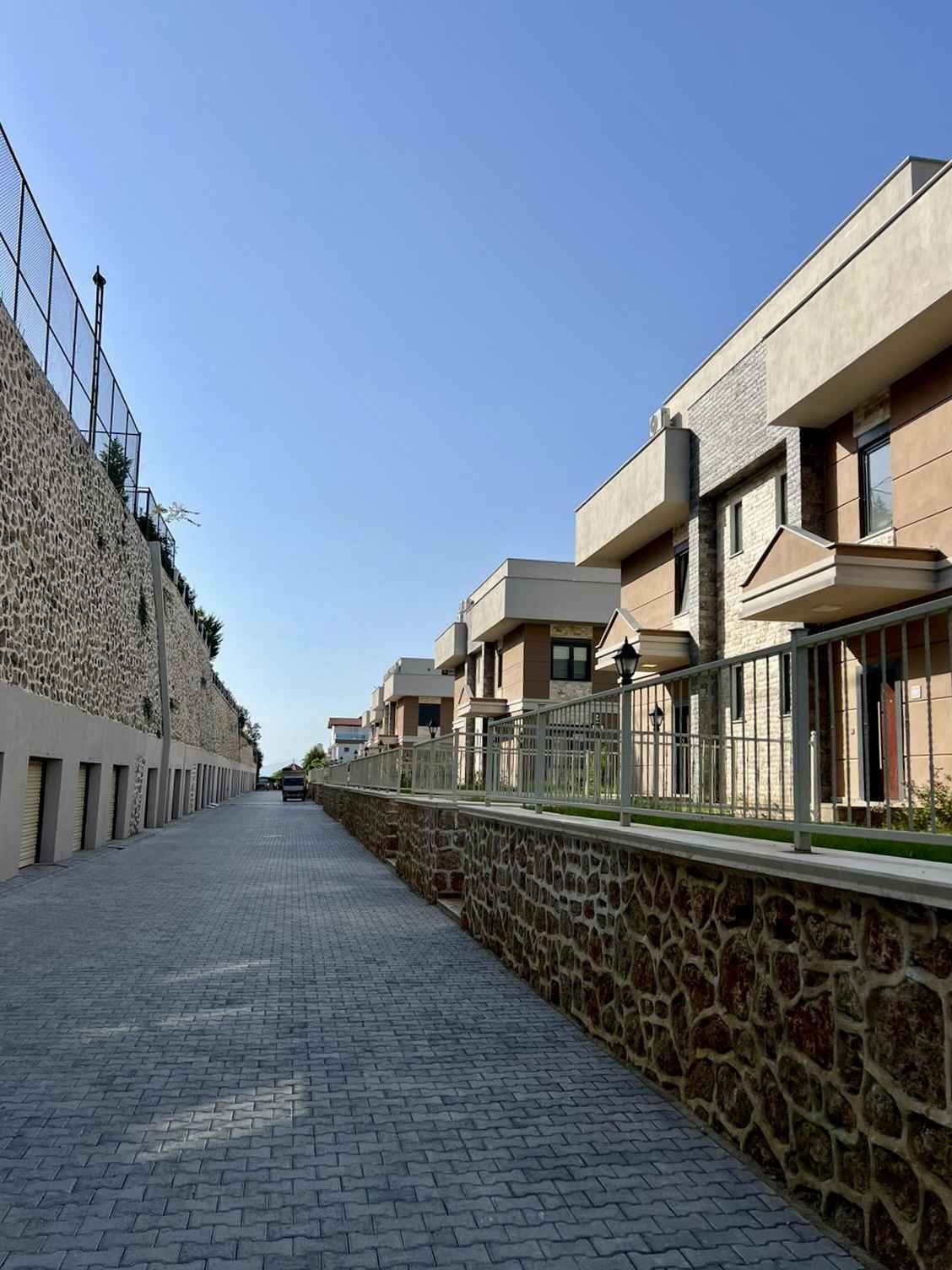 Villa zum Verkauf in Alanya  07