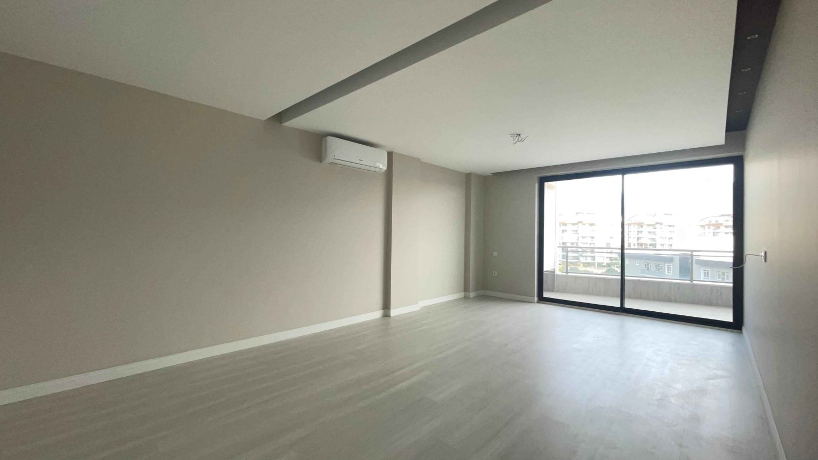 3+1 Luxuswohnung Alanya  01