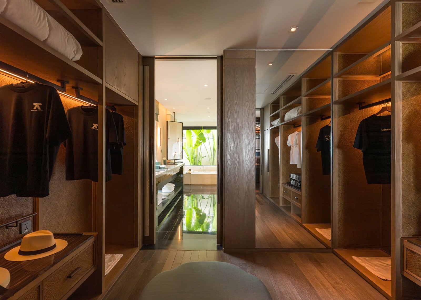 Mandarin Oriental Villa ()