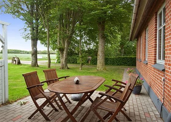 Skals: Skinderupvej 14 8832 Skals 