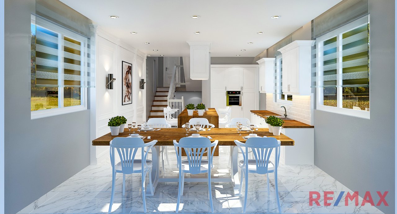 Küche + Essbereich (Blick zum Treppenhaus) Küche + Essbereich (Blick zum Treppenhaus)